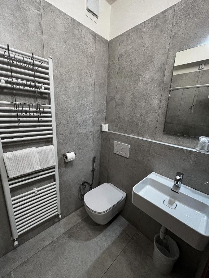 Hotel Sorriso Brenzone sul Garda Dış mekan fotoğraf